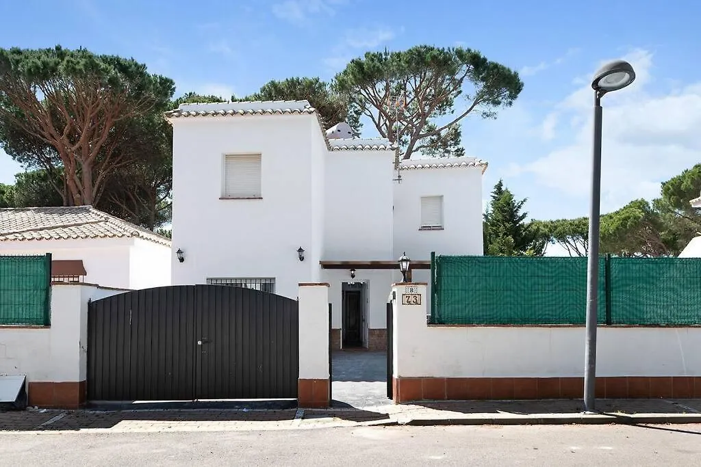 Villa Poniente Roche 0*,