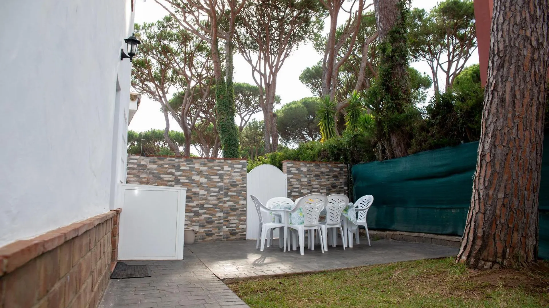 Villa Poniente Roche